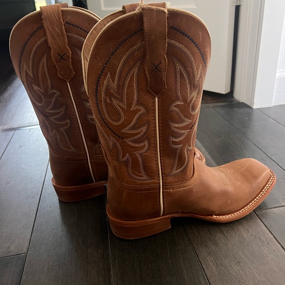 Brown Leather boots - Picture 6 of 8